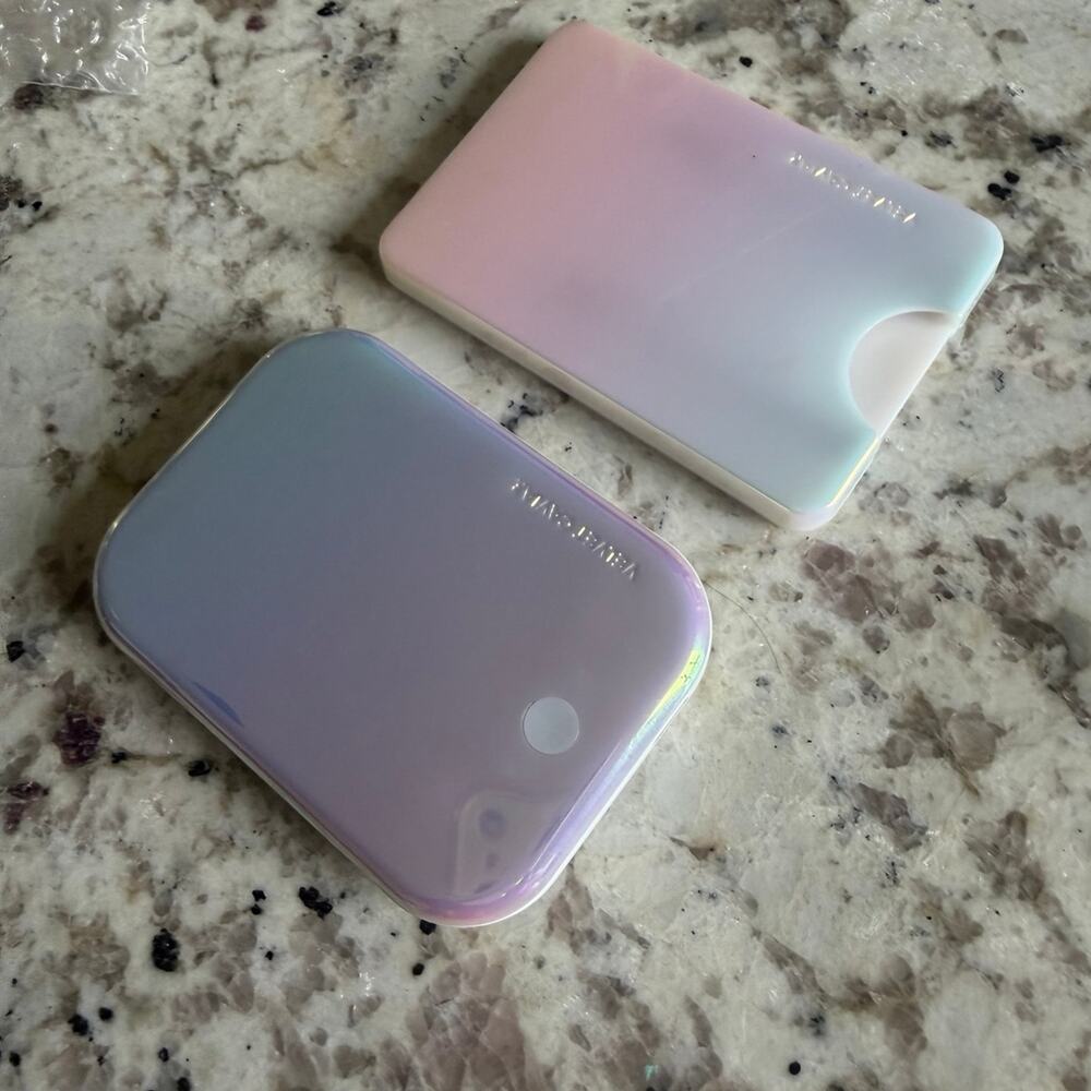 Velvet Caviar White Opal MagSafe wallet and charger